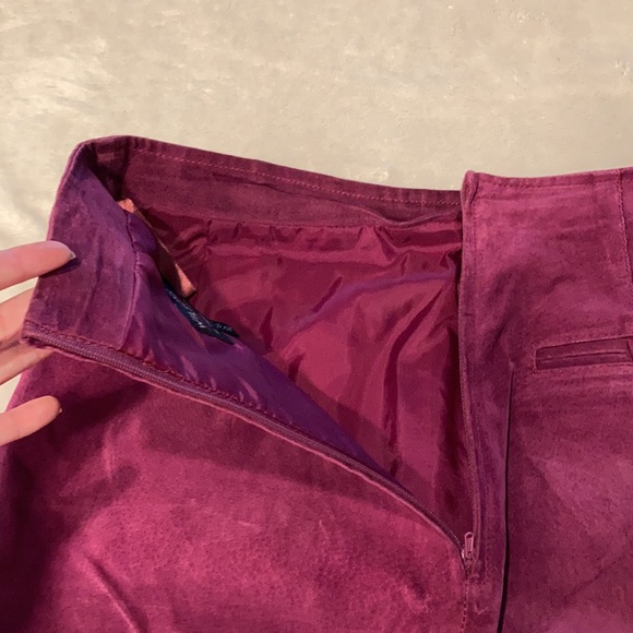 Vintage 1980's Wilson Leather Fuchsia Suede Pencil Skirt - Picture 6 of 11